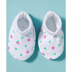 Babyhug 100% Cotton Knit Cap Mittens & Booties With Floral Print Multicolor - Diameter 10 cm