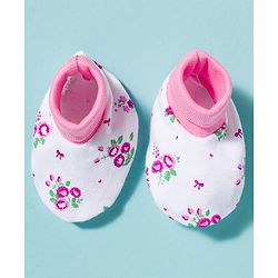 Babyhug 100% Cotton Knit Cap Mittens & Booties With Floral Print Multicolor - Diameter 9.5 cm