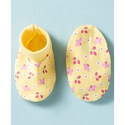 Babyhug 100% Knit Cotton Mittens & Booties With Floral Print - Multicolor