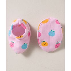 Babyhug 100% Cotton Interlock Knit Mittens & Booties Set With Fruits Print - Pink