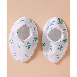 Babyhug 100% Cotton Interlock Knit Cap, Mittens & Booties Set With Floral Print White - Diameter 16 cm