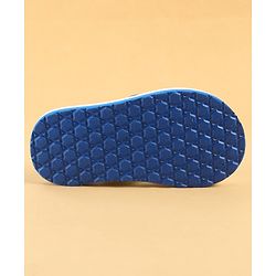Cute Walk by Babyhug Slip On Star Printed Flip Flop - Green