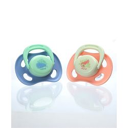 Babyhug Whale & Sea Horse Print Orthodontic Pacifier Pack of 2| 0+ Months| Protective Hygienic Cap| Breathable Airflow Vents| Orthodontic Silicone Teat| Food-Grade Silicone| BPA Free | Baby Safe