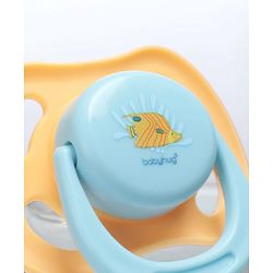 Babyhug Seahorse Print Orthodontic Pacifier Pack of 2| 3+ Months| Protective Hygienic Cap| Breathable Airflow Vents | Orthodontic Silicone Teat | Food-Grade Silicone | BPA Free | Baby Safe