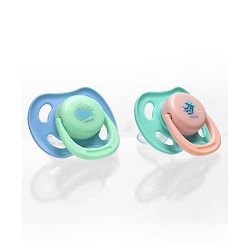 Babyhug Seahorse Print Orthodontic Pacifier Pack of 2| 3+ Months| Protective Hygienic Cap| Breathable Airflow Vents | Orthodontic Silicone Teat | Food-Grade Silicone | BPA Free | Baby Safe