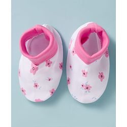Babyhug 100% Cotton Knit Cap, Mittens & Booties Set with Floral Print White & Pink - Diameter 15 cm