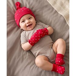 Babyhug 100% Cotton Knit Cap, Mittens & Booties Set with Star Print Red - Diameter 10.5 cm