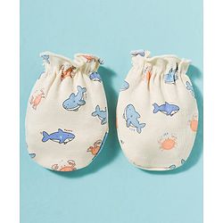 Babyhug 100% Cotton Knit Cap Mittens & Booties With Shark Print Multicolor - Diameter 17 cm