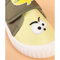 Cute Walk by Babyhug Velcro Closure Casual Shoes with Embroidery Detailing & Text Print - Yellow