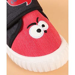 Cute Walk by Babyhug Velcro Closure Casual Shoes with Embroidery Detailing & Text Print - Yellow