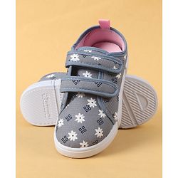Cute Walk by Babyhug Velcro Closure Casual Shoes with Floral Pint - Blue