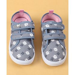 Cute Walk by Babyhug Velcro Closure Casual Shoes with Floral Pint - Blue