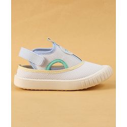 Cute Walk by Babyhug Velcro Closure Casual Shoes with Patch Detailing - White & Yellow