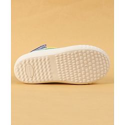Cute Walk by Babyhug Velcro Closure Casual Shoes with Patch Detailing - White & Yellow