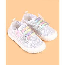 Cute Walk by Babyhug Slip On Casual Shoes with Glitter Print - White