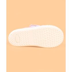 Cute Walk by Babyhug Slip On Casual Shoes with Glitter Print - White