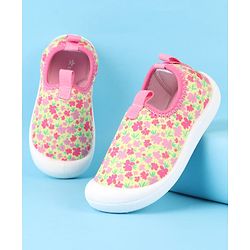 Cute Walk by Babyhug Slip On Casual Shoes with Floral Print - Pink
