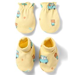 Babyhug 100% Cotton Knit Bear & Vehicles Printed Mittens & Booties Set - Yellow