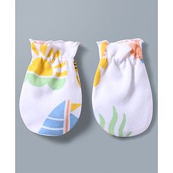 Babyhug 100% Cotton Knit Cap Mitten & Booties with Boat Print White - Diameter 9.5 cm