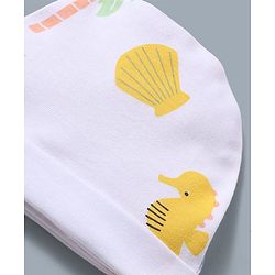 Babyhug 100% Cotton Knit Cap Mitten & Booties with Boat Print White - Diameter 9.5 cm