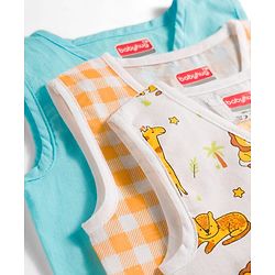 Babyhug 100% Cotton Woven Sleeveless Checks & Animal Printed Jhablas Pack of  3 - Multicolour