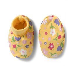 Babyhug 100% Cotton Knit Cap Mittens & Booties With Floral Print Multicolor - Diameter 9.5 cm