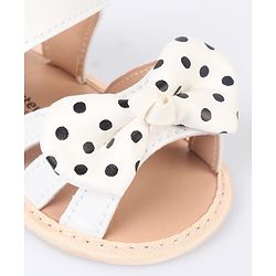 Cute Walk by Babyhug Velcro Closure Booties With Bow Applique & Polka Dots Print - White