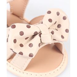 Cute Walk by Babyhug Velcro Closure Booties With Bow Applique & Polka Dots Print - White