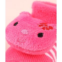 Cute Walk by Babyhug Socks Shoes with Bear Applique - Pink