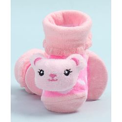 Cute Walk by Babyhug Fabric Ankle Length Socks Shoes with Heart Design & Bear Applique- Pink
