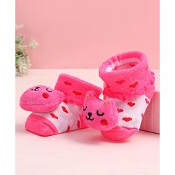 Cute Walk by Babyhug Fabric Ankle Length Socks Shoes with Heart Design & Kitten Applique- Pink
