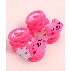 Cute Walk by Babyhug Fabric Ankle Length Socks Shoes with Heart Design & Kitten Applique- Pink