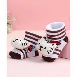 Cute Walk by Babyhug Fabric Ankle Length Socks Shoes with Striped Train Design & Kitten Applique- Brown & White