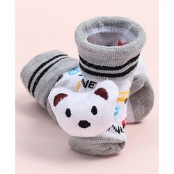 Cute Walk by Babyhug Fabric Ankle Length Socks Shoes with Car Design & Bear Applique- White