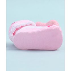 Cute Walk by Babyhug Fabric Ankle Length Socks Shoes with Design & Applique- Pink