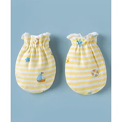 Babyhug 100% Cotton Interlock Knit Cap Mittens & Booties Set With Nautical Print Lemon - Diameter 8 cm