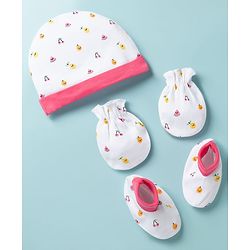 Babyhug 100% Cotton Knit Cap Mittens & Booties with Fruit Print Multicolor - Diameter 8 cm