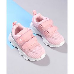 Cute Walk by Babyhug Velcro Closure Solid Color Sneaker - Pink