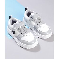Cute Walk by Babyhug Velcro Closure Sneaker with Star Applique - Pink