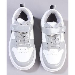 Cute Walk by Babyhug Velcro Closure Sneaker with Star Applique - Pink