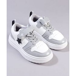 Cute Walk by Babyhug Velcro Closure Sneaker with Star Applique - Pink