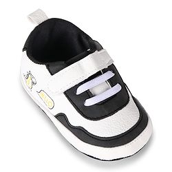 Cute Walk by Babyhug Velcro Closure Dino Printed Booties - Black