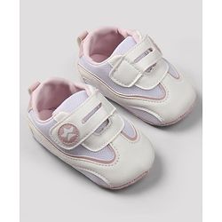 Cute Walk by Babyhug Velcro Closure Solid Booties - Pink