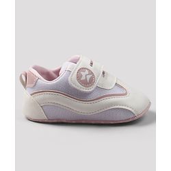 Cute Walk by Babyhug Velcro Closure Solid Booties - Pink