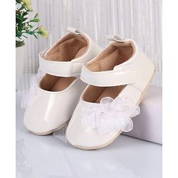 Cute Walk by Babyhug Velcro Closure Booties With Floral Applique - White