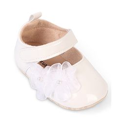 Cute Walk by Babyhug Velcro Closure Booties With Floral Applique - White
