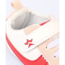 Cute Walk by Babyhug Velcro Closure Solid Booties - Blue
