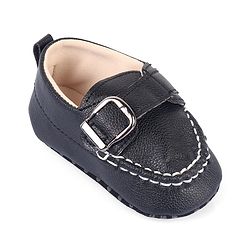 Cute Walk by Babyhug Velcro Closure Solid Booties - Brown