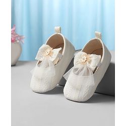 Cute Walk by Babyhug Slip On Booties with Bow Applique - Purple