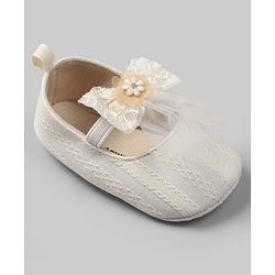Cute Walk by Babyhug Slip On Booties with Bow Applique - Purple